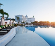 hotel-resorts.jpg
